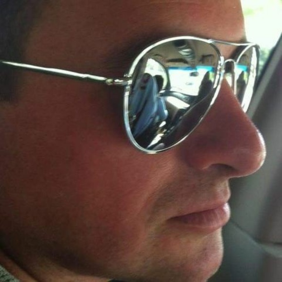 Meet your Posher, Mike - Picture 1 of 1